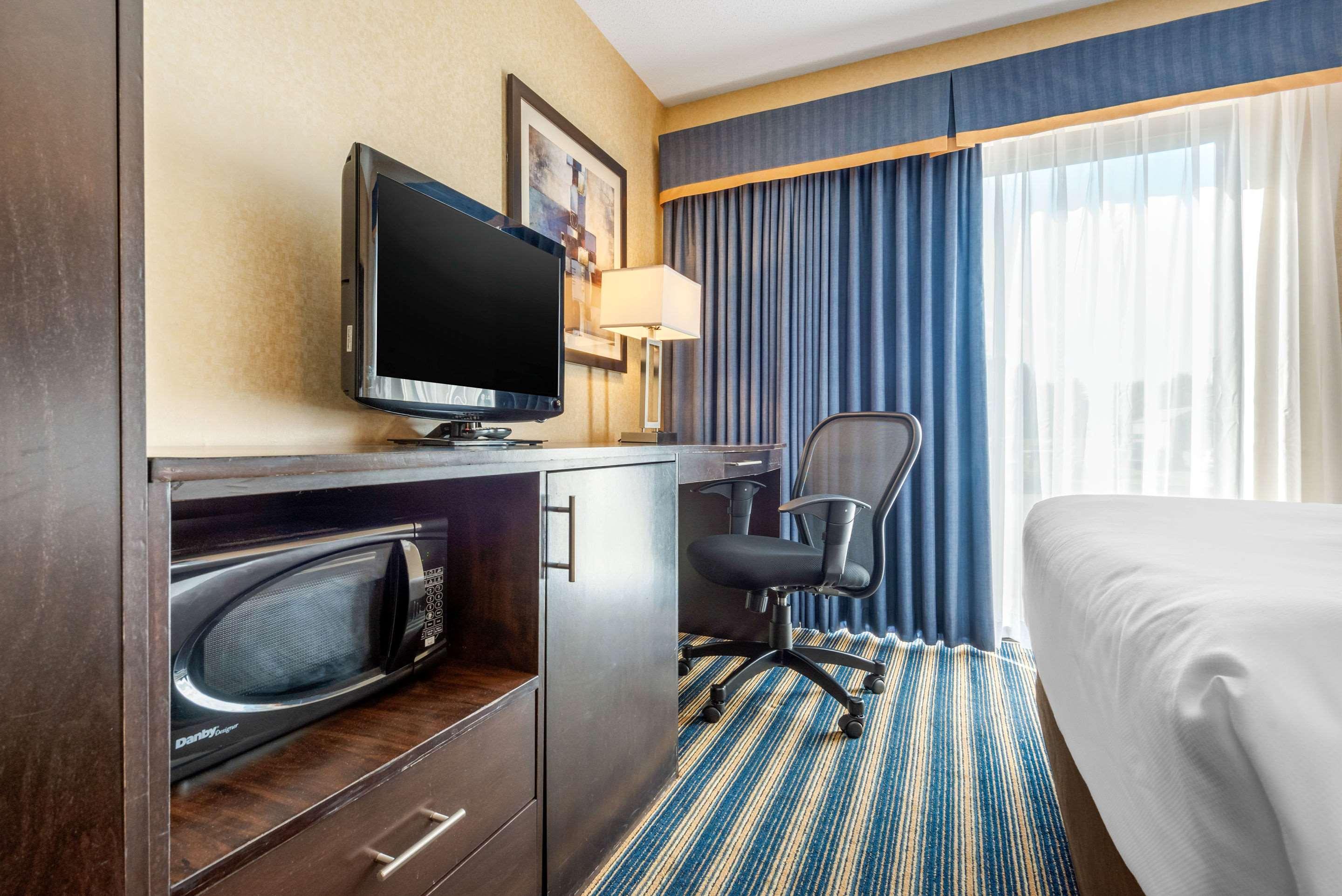 Comfort Inn St. Thomas Eksteriør billede