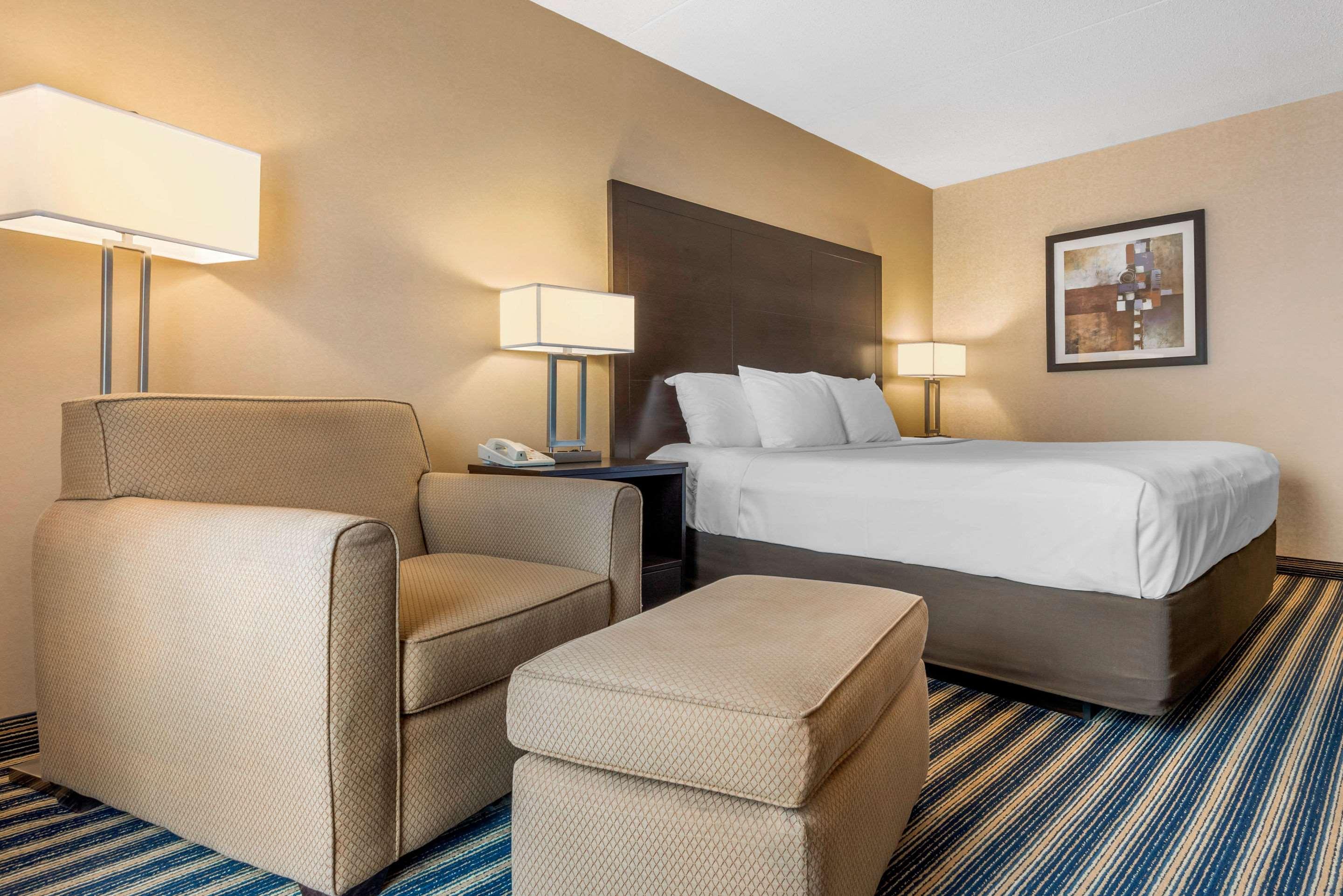 Comfort Inn St. Thomas Eksteriør billede