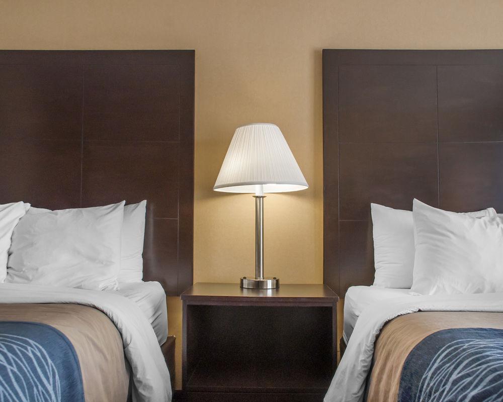 Comfort Inn St. Thomas Eksteriør billede