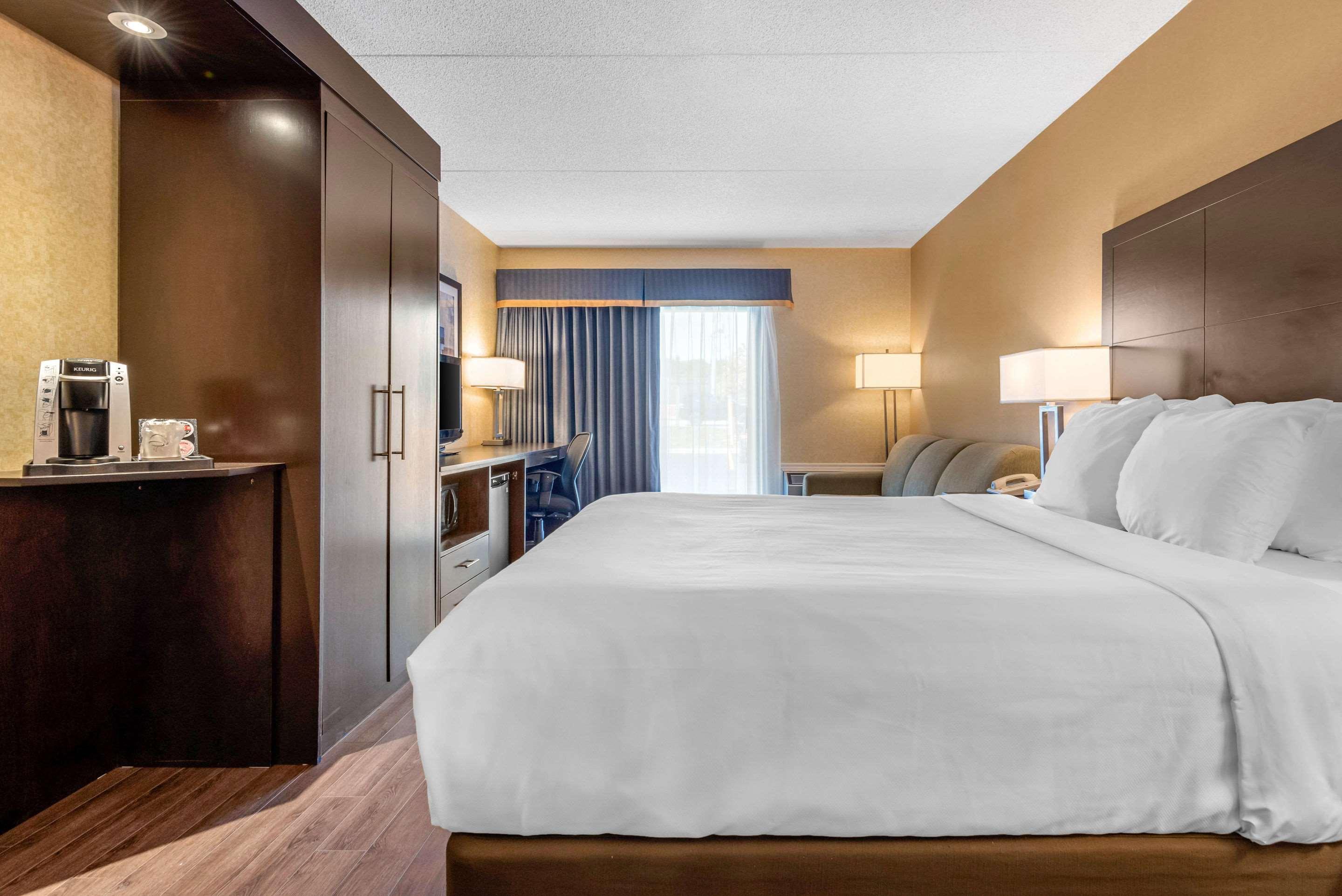 Comfort Inn St. Thomas Eksteriør billede