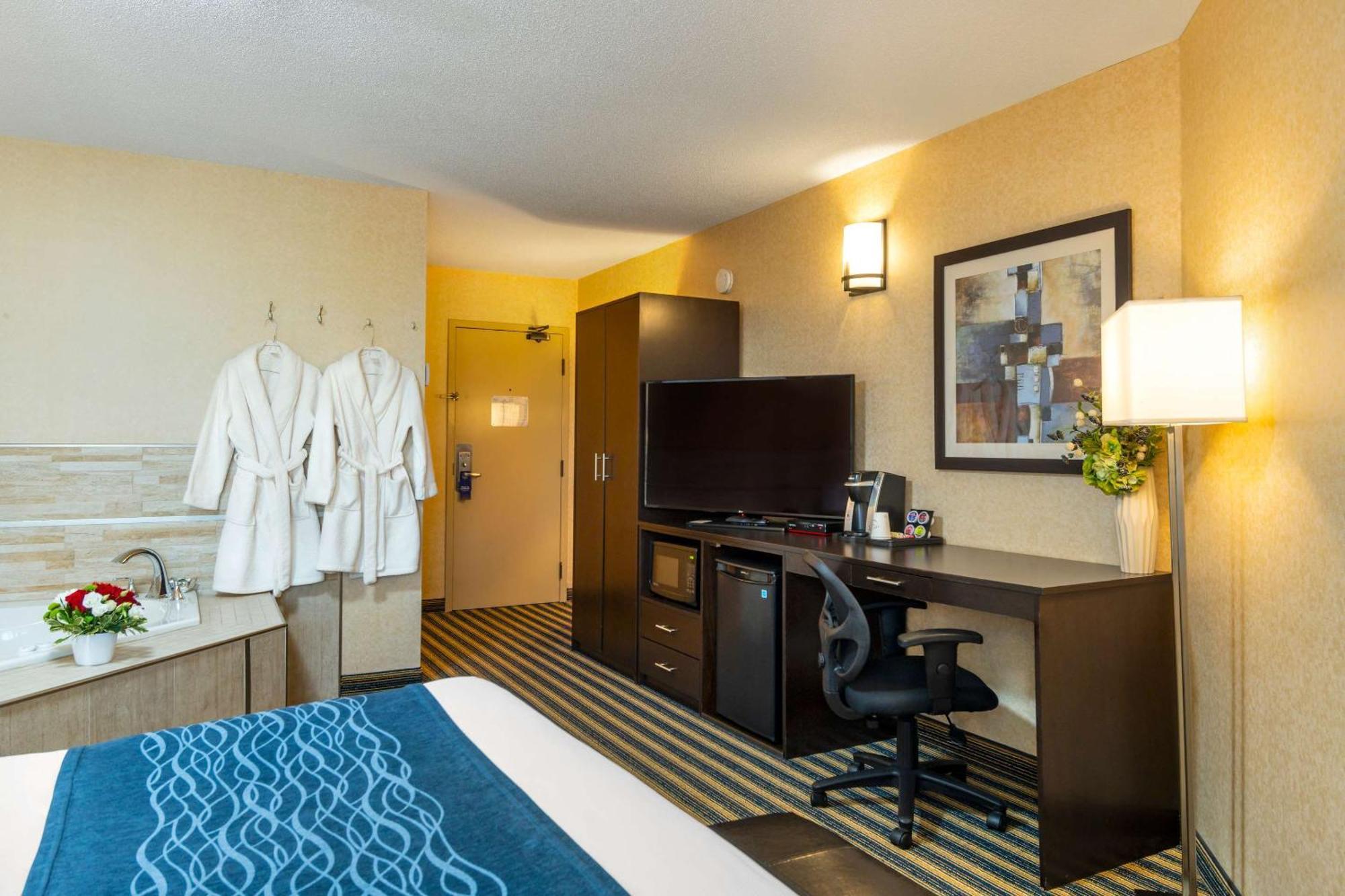 Comfort Inn St. Thomas Eksteriør billede