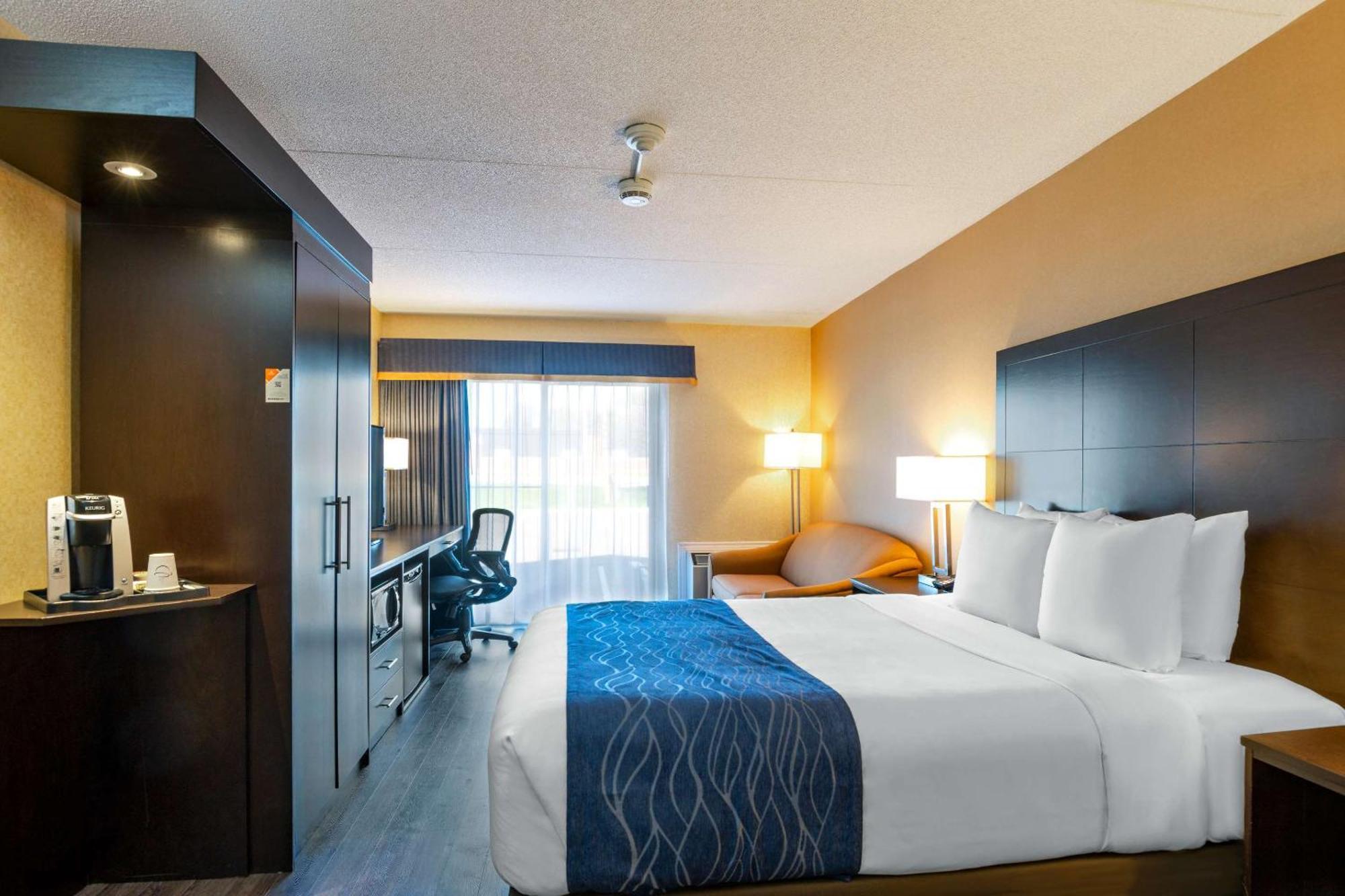 Comfort Inn St. Thomas Eksteriør billede